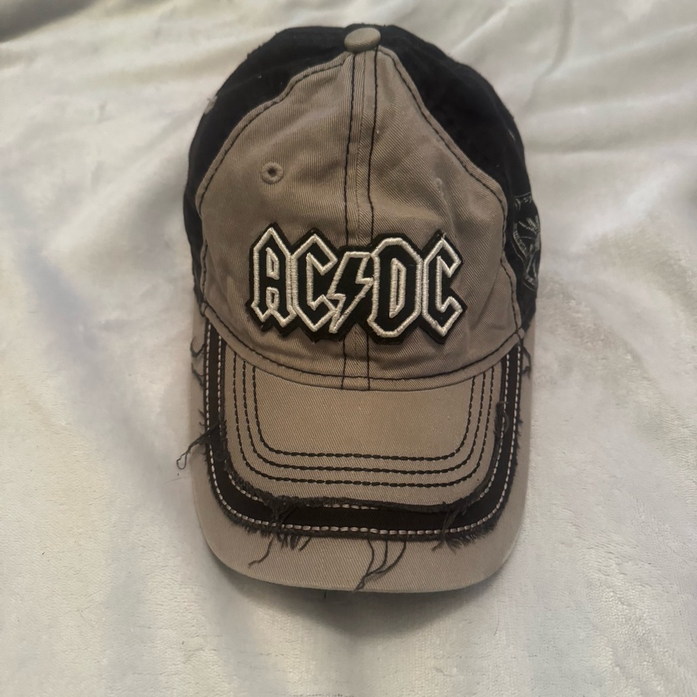 AC/DC “For Those About to Rock” Cannon Distressed‎ Hat – H3 Headwear Tan Black